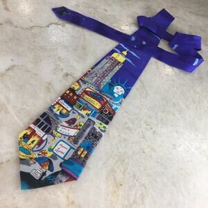 GALLERY COLLECTION SILK TIE "NEW YORK BY NIGHT"